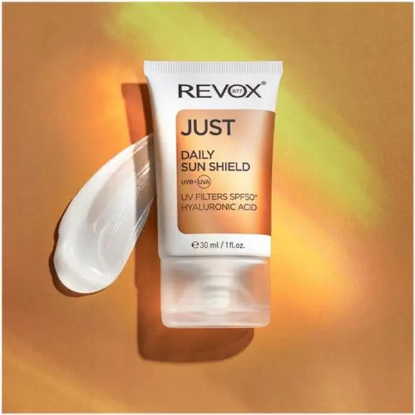 Revox B77 JUST Слънцезащита SPF 50+ с хиалуронова киселина, 30 мл